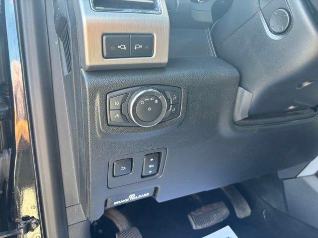 Ford Super Duty F-250 SRW King Ranch 4WD Crew Cab 8' Box 2020