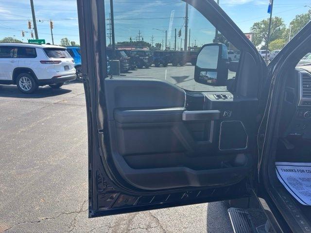 Ford Super Duty F-250 SRW King Ranch 4WD Crew Cab 8' Box 2020