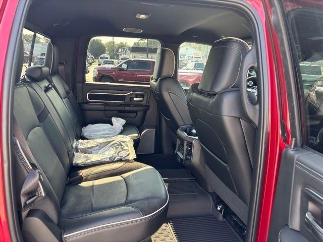 RAM 2500 Laramie 4x4 Crew Cab 6'4" Box 2026