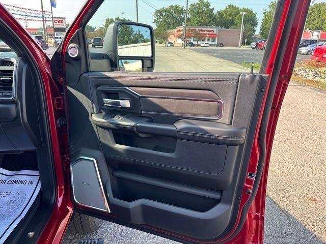 RAM 2500 Laramie 4x4 Crew Cab 6'4" Box 2026