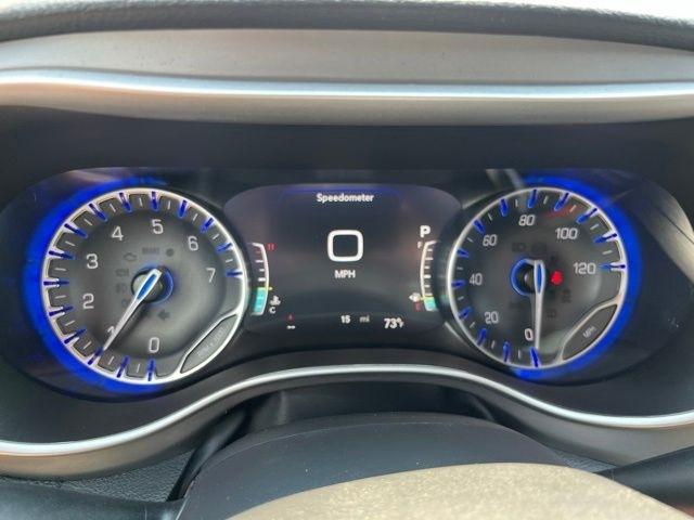 Chrysler Pacifica Limited FWD 2027