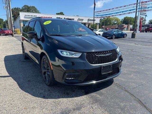 2025 Chrysler Pacifica Limited FWD