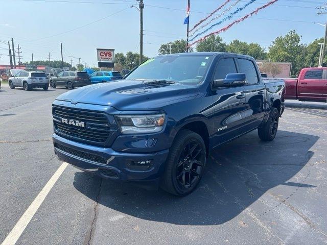 RAM 1500 Laramie 4x4 Crew Cab 5'7" Box 2023