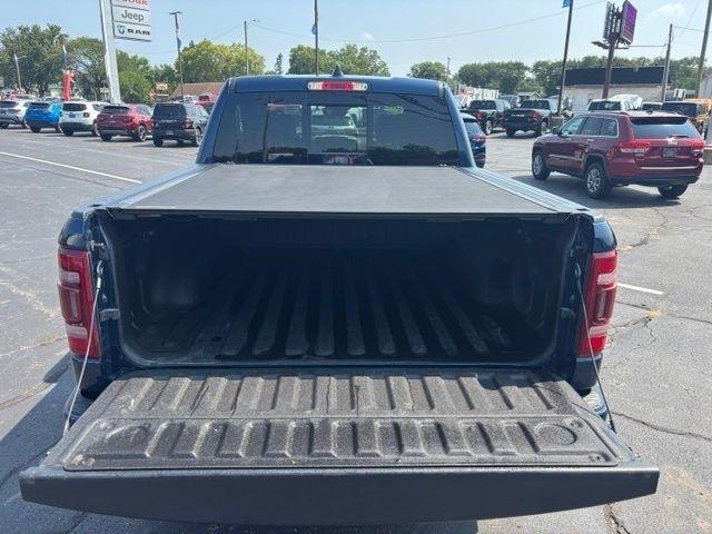 RAM 1500 Laramie 4x4 Crew Cab 5'7" Box 2023
