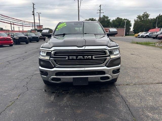 RAM 1500 Laramie 4x4 Crew Cab 5'7" Box 2022