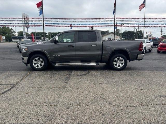 RAM 1500 Laramie 4x4 Crew Cab 5'7" Box 2022