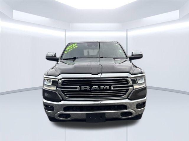 RAM 1500 Laramie 4x4 Crew Cab 5'7" Box 2022