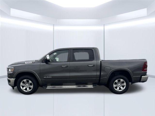 RAM 1500 Laramie 4x4 Crew Cab 5'7" Box 2022