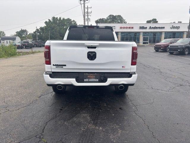 RAM 1500 Laramie 4x2 Crew Cab 5'7" Box 2024