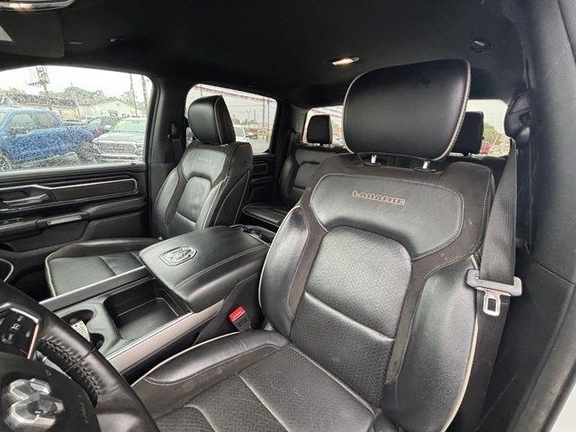RAM 1500 Laramie 4x2 Crew Cab 5'7" Box 2024