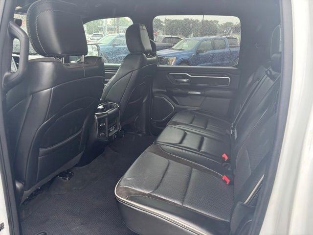 RAM 1500 Laramie 4x2 Crew Cab 5'7" Box 2024