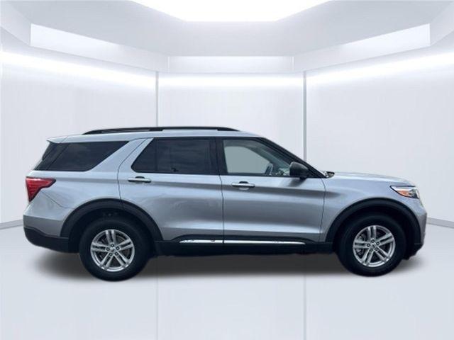Ford Explorer XLT 4WD 2023