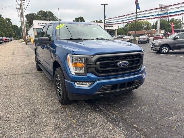 2023 Ford F-150 XL 4WD SuperCrew 5.5' Box