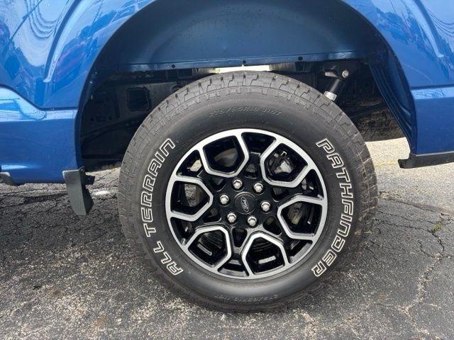 Ford F-150 Lariat 4WD SuperCrew 5.5' Box 2023