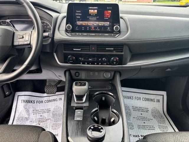 Nissan Rogue AWD SV 2025