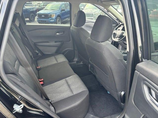 Nissan Rogue AWD SV 2025