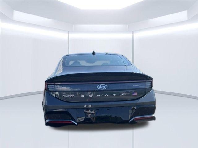 Hyundai Sonata SEL FWD 2025
