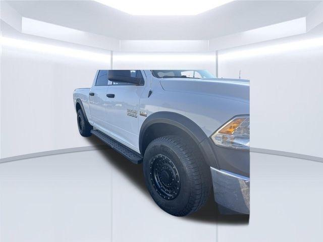 RAM 1500 Tradesman 4x4 Crew Cab 6'4" Box 2018