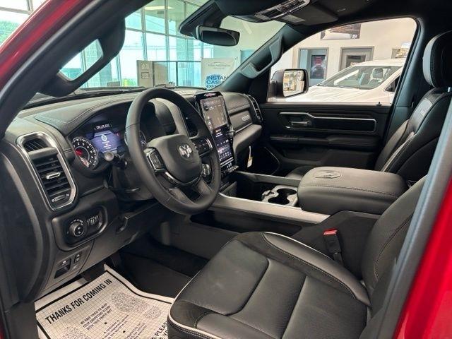 RAM 1500 Laramie 4x4 Crew Cab 5'7" Box 2027