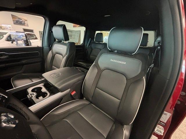RAM 1500 Laramie 4x4 Crew Cab 5'7" Box 2027