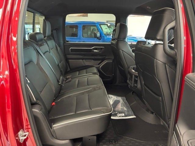 RAM 1500 Laramie 4x4 Crew Cab 5'7" Box 2027