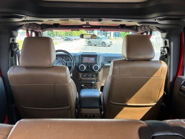 Jeep Wrangler Unlimited 4WD 4dr Rubicon 2011
