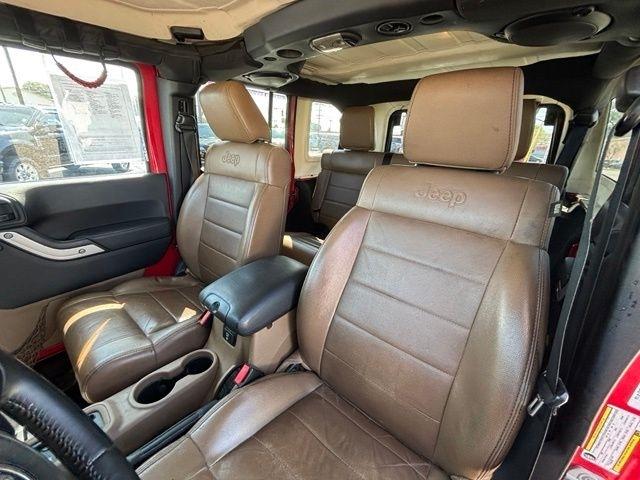 Jeep Wrangler Unlimited 4WD 4dr Rubicon 2011