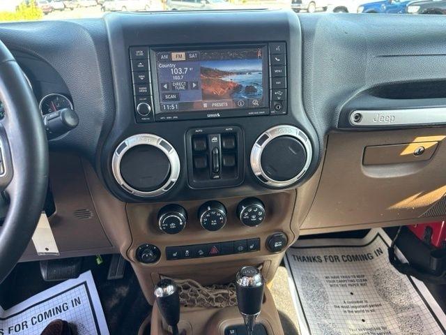 Jeep Wrangler Unlimited 4WD 4dr Rubicon 2011