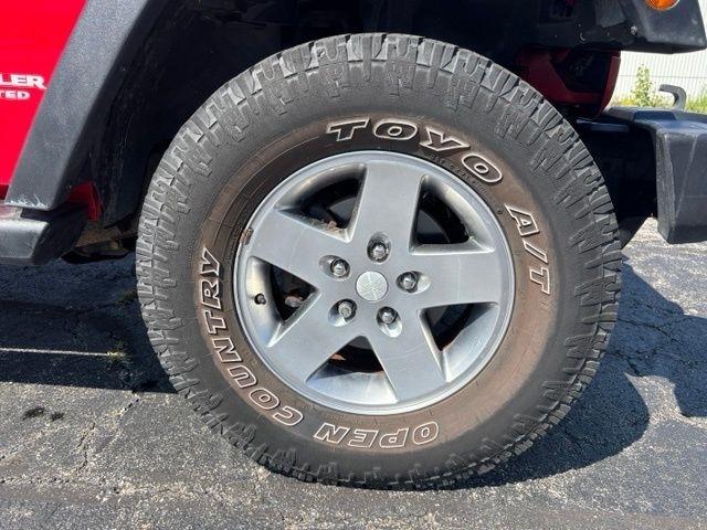 Jeep Wrangler Unlimited 4WD 4dr Rubicon 2011