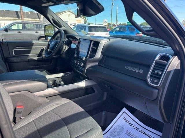 RAM 2500 Big Horn 4x4 Crew Cab 6'4" Box 2026