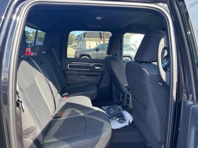 RAM 2500 Big Horn 4x4 Crew Cab 6'4" Box 2026