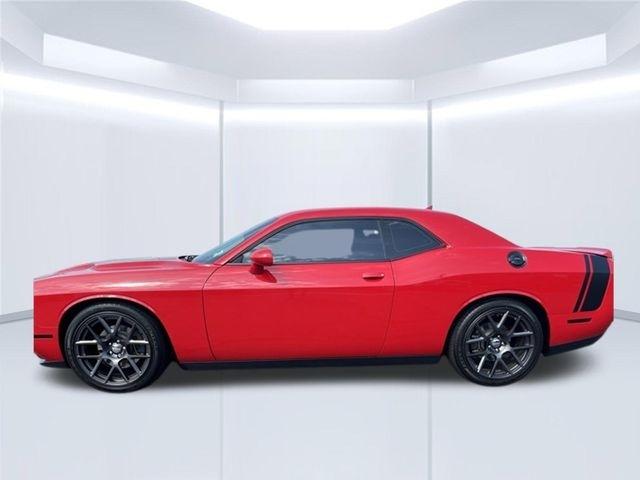 Dodge Challenger 2dr Cpe R/T Plus 2016