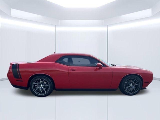 Dodge Challenger 2dr Cpe R/T Plus 2016