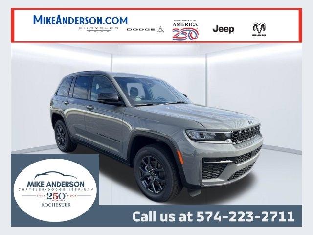 Jeep Grand Cherokee Laredo Altitude 4x4 *Ltd Avail* 2027