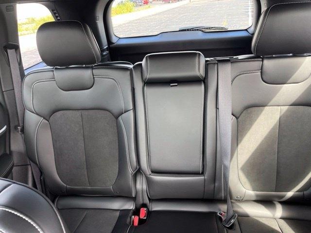 Jeep Grand Cherokee Laredo Altitude 4x4 *Ltd Avail* 2027