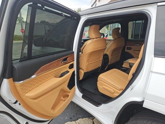 Jeep Grand Cherokee L Summit 4x4 2027