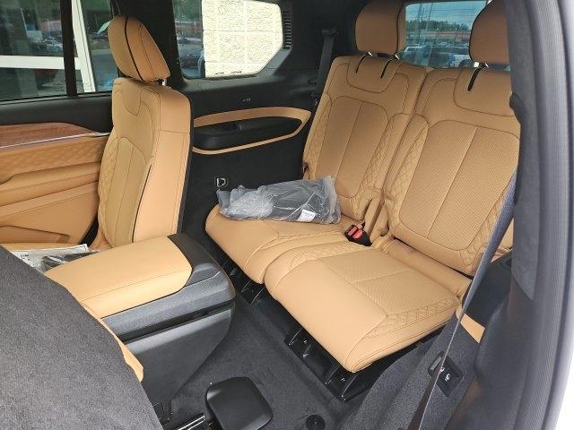 Jeep Grand Cherokee L Summit 4x4 2027