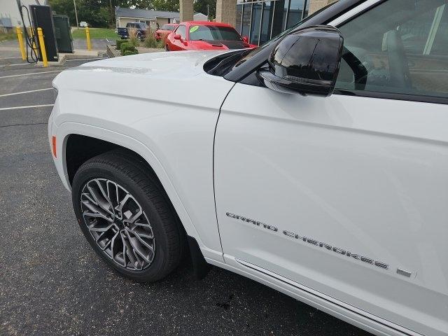 Jeep Grand Cherokee L Summit 4x4 2027