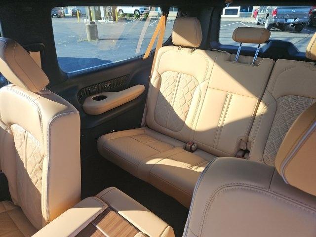 Jeep Grand Wagoneer L Summit Reserve 4x4 2027