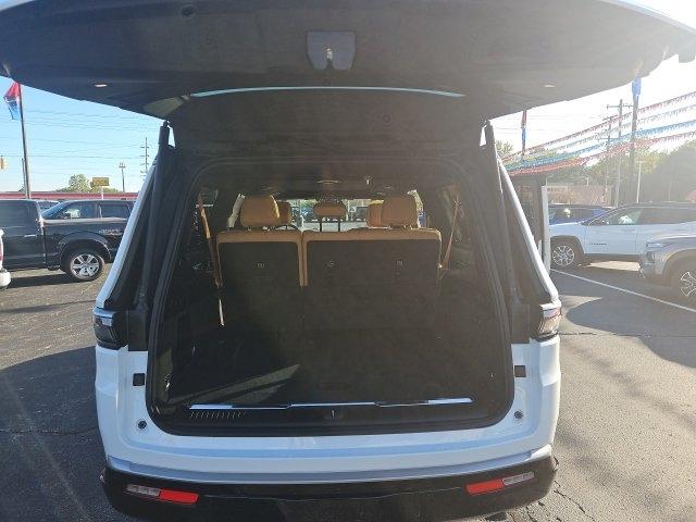 Jeep Grand Wagoneer L Summit Reserve 4x4 2027