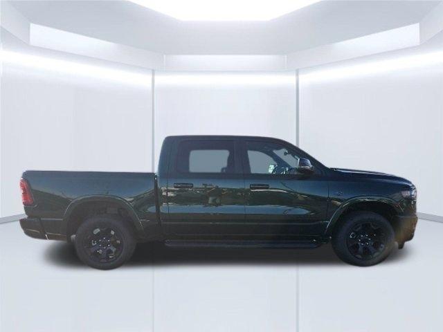 RAM 1500 Big Horn 4x4 Crew Cab 5'7" Box 2027