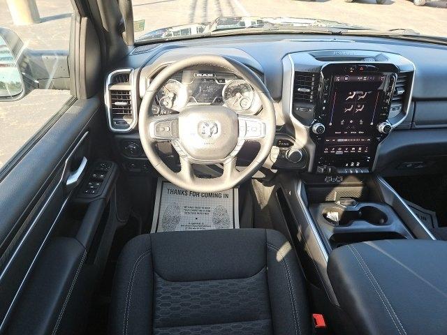 RAM 1500 Big Horn 4x4 Crew Cab 5'7" Box 2027