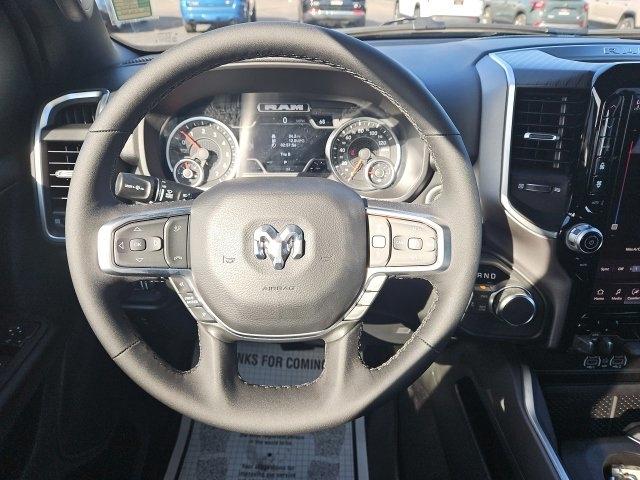 RAM 1500 Big Horn 4x4 Crew Cab 5'7" Box 2027
