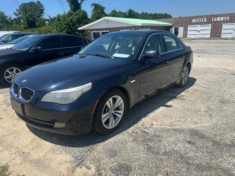 2009 BMW 5 Series 528i's photo