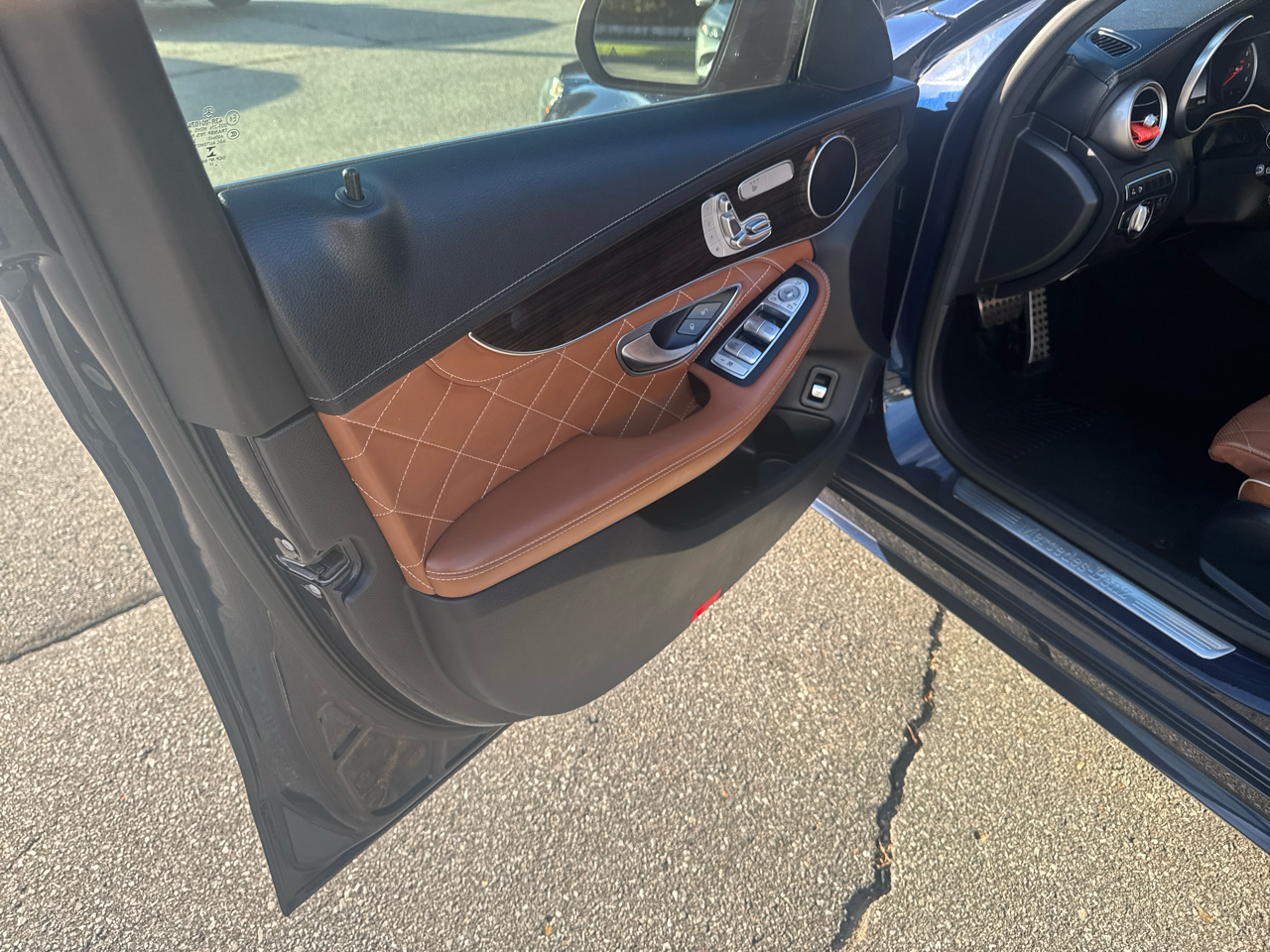 Mercedes-Benz C-Class  2018 Mercedes-Benz C-Class  2018