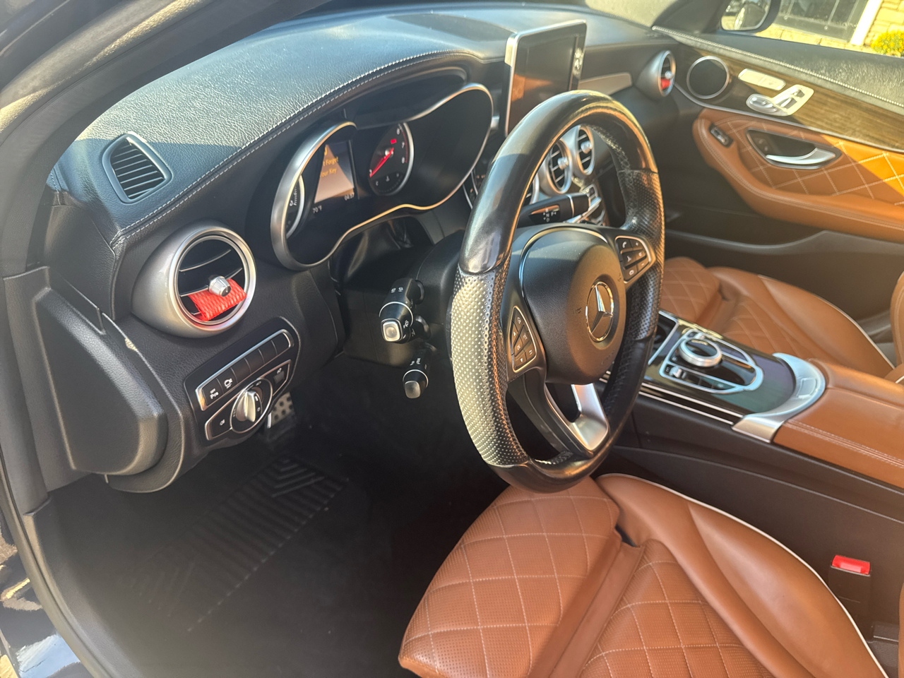 Mercedes-Benz C-Class  2018 Mercedes-Benz C-Class  2018