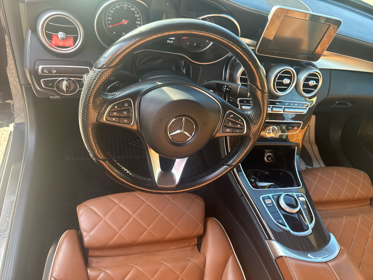 Mercedes-Benz C-Class  2018 Mercedes-Benz C-Class  2018