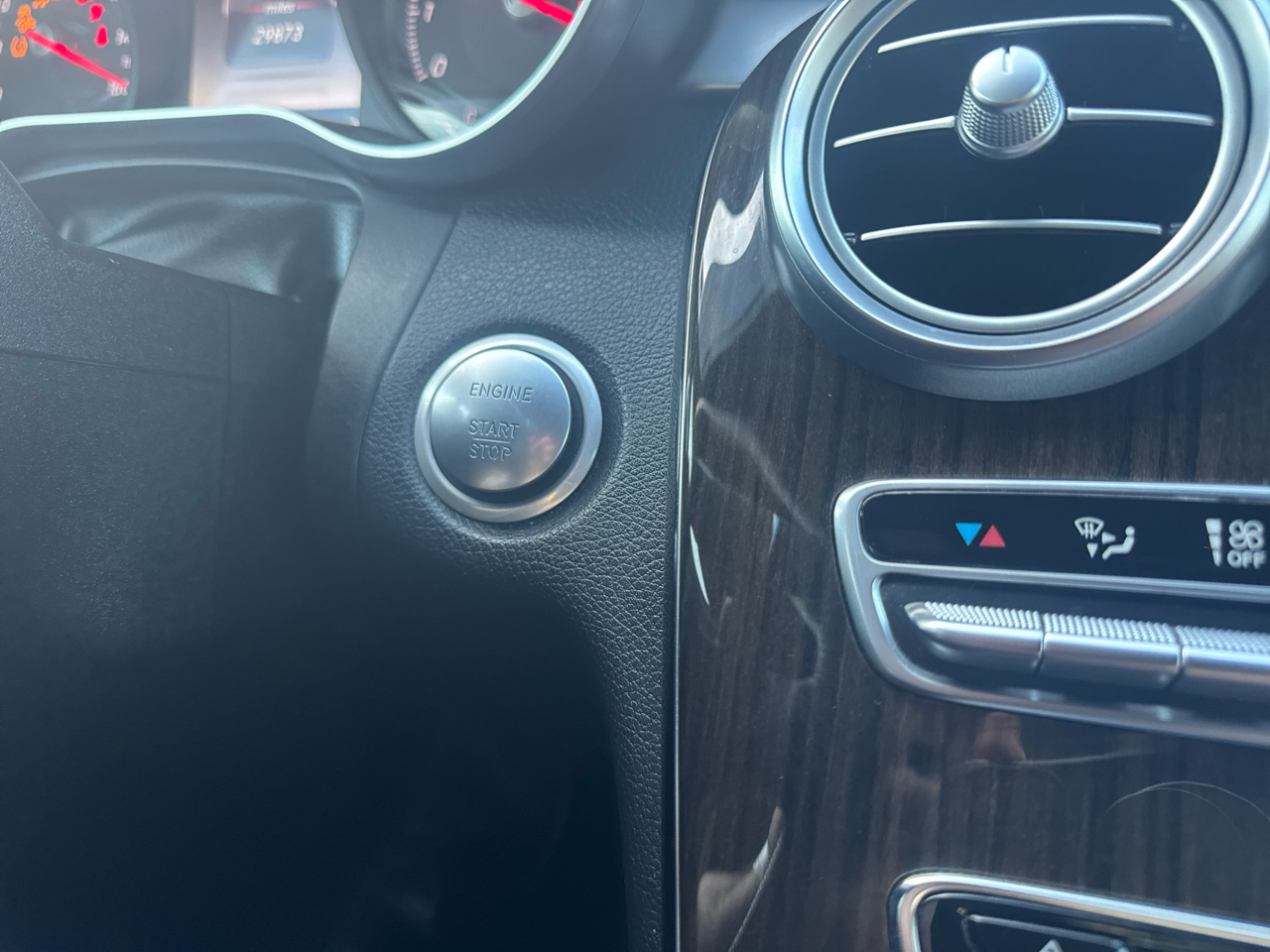 Mercedes-Benz C-Class  2018 Mercedes-Benz C-Class  2018