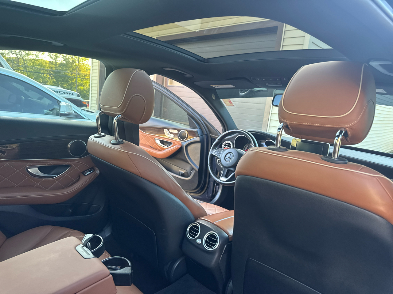 Mercedes-Benz C-Class  2018 Mercedes-Benz C-Class  2018