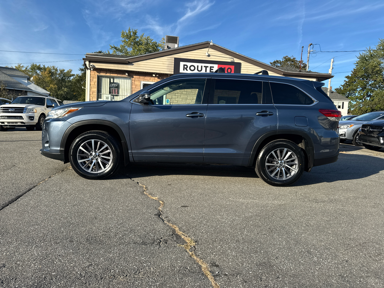 Toyota Highlander  2017 Toyota Highlander  2017